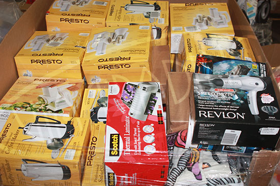 Assorted Online Retailer Loads - These loads are online retailer items, typically much cleaner than store returns. Loads are fully manifested and typically include a wide variety of product categories including: High End Electronics, Tools, Kitchen Appliances, Bedding, Health & Beauty Aids, Instruments, Groceries, Toys, Automotive, Pet Supplies