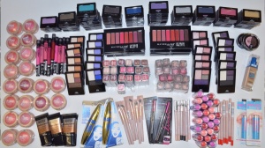 img-product-Pre-Packaged Cosmetic Lots