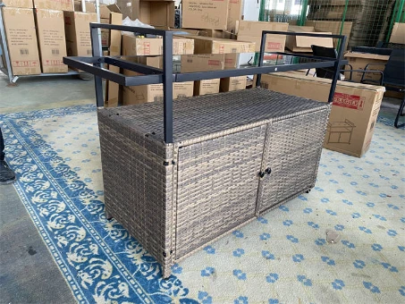 Muebles de exterior/patio | Nuevos lotes de excedentes con manifiesto