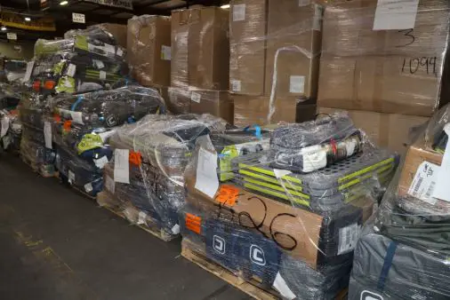 Equipos para campar marca Core Manifestados