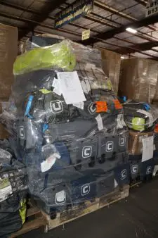 Equipos para campar marca Core Manifestados
