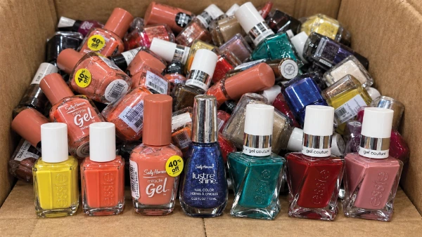 Mixed Brand Nail Polish | Shelf Pulls Unmanifested Case Packs