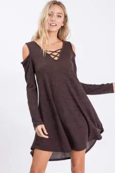 Blusas, vestidos, suéteres Simi Bloom y más.