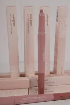 K Beauty | New Overstock Manifested Case Packs