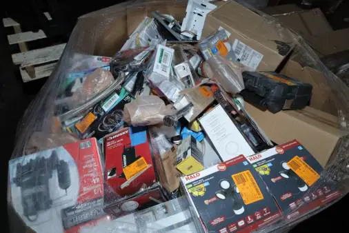 HD Department Store Assorted Tool & Hardware Loads