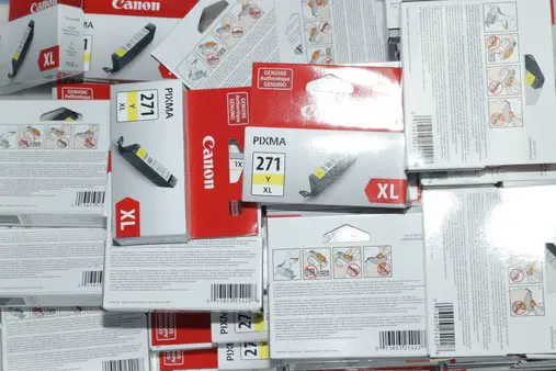 Liquidación de Exceso de Inventario de Cajas Dañadas de Tiendas WMCOM