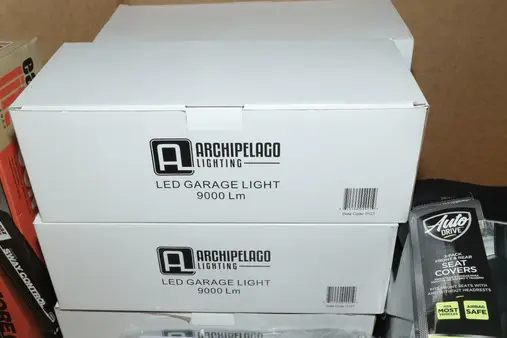 Liquidación de Exceso de Inventario de Cajas Dañadas de Tiendas WMCOM