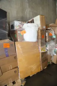 TGT Department Store Customer Return General Merchandise Loads