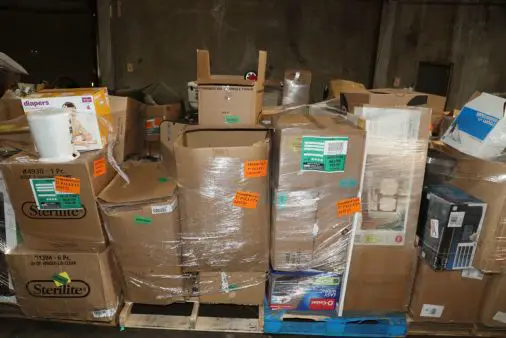 TGT Department Store Customer Return General Merchandise Loads