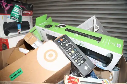 TGT Department Store Customer Return General Merchandise Loads