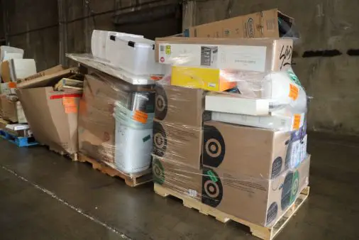 TGT Department Store Customer Return General Merchandise Loads