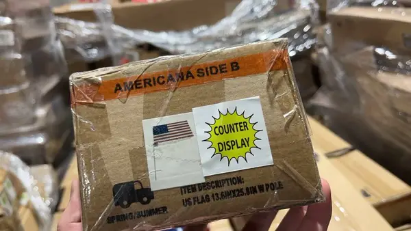 American Flags, 13.6 X 26.8 | New Overstock Manifested Pallets
