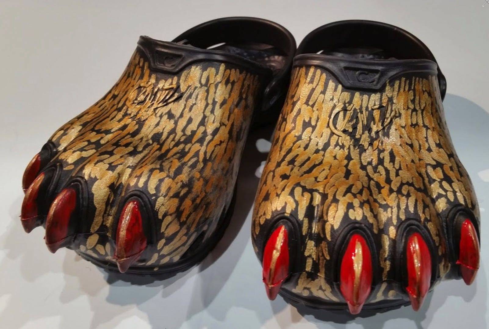 clawz clogs