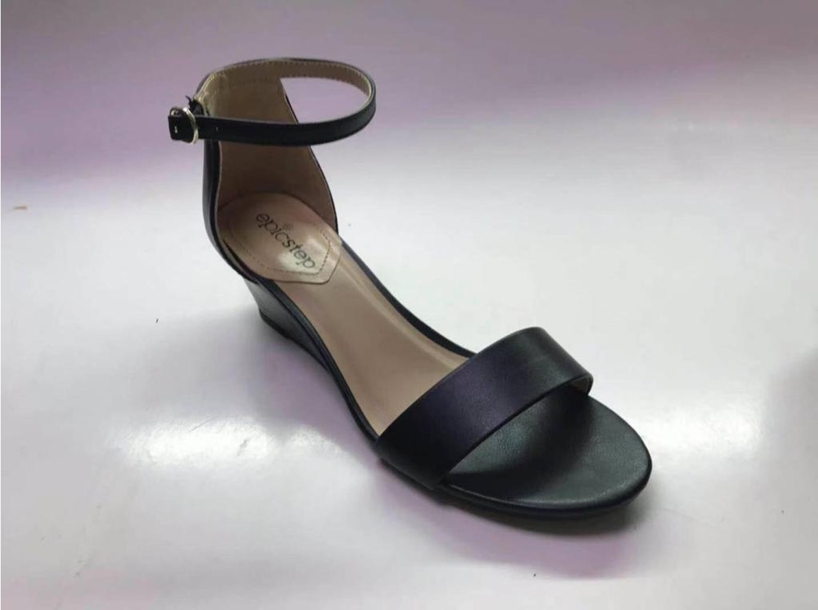 Via Trading New Overstock Manifested Womens Heels and Flats