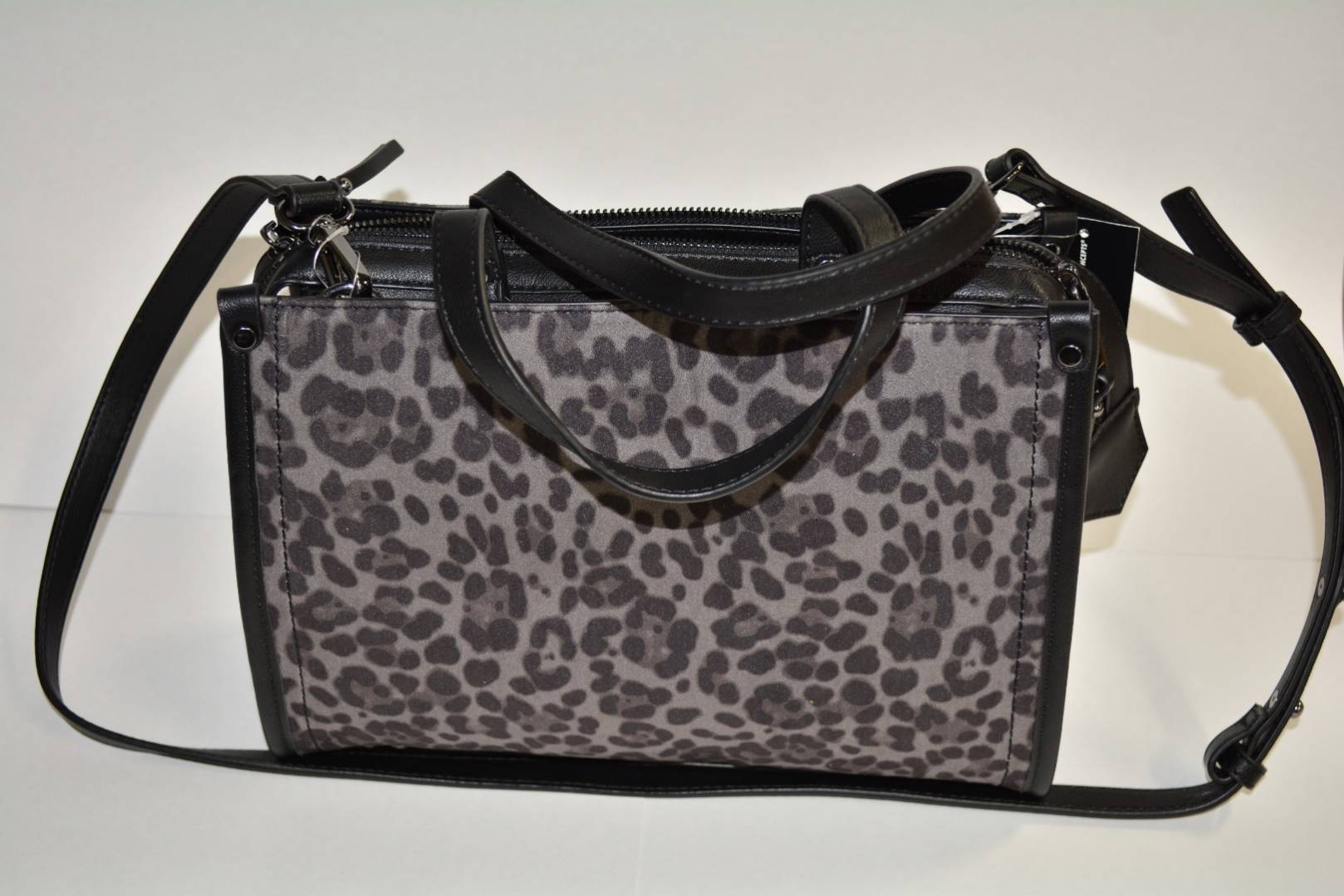 trade warehouse purses